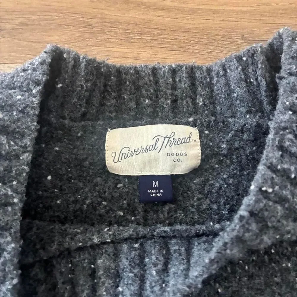 Universal Thread soft cozy